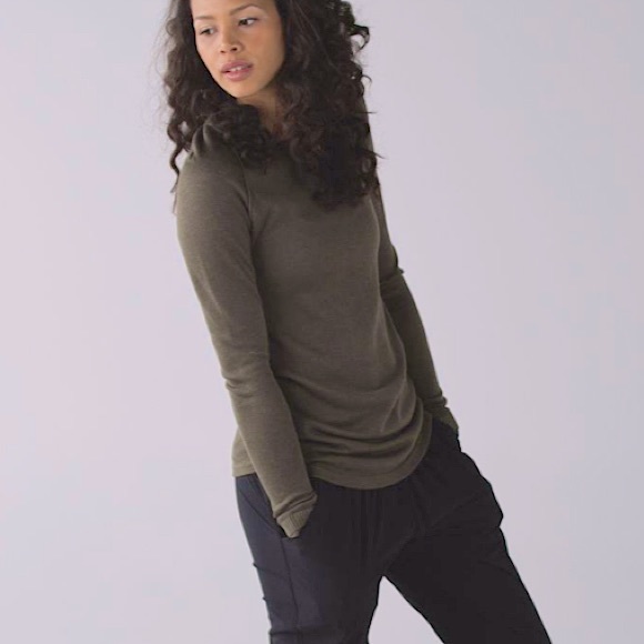 lululemon athletica Sweaters - Lululemon Sunshine Coast Long Sleeve Crewneck Sweater Fatigue Green size 6